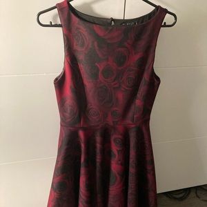 Red rose dress (Size 4) - prom, formal, dance